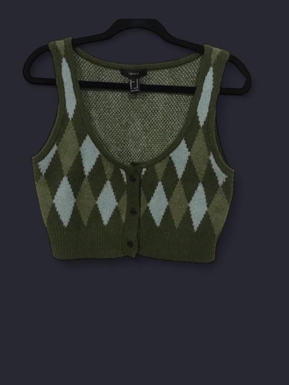Forever 21 Color: Olive Green Argyle Knit Button-Up Cropped Tank. Size:M